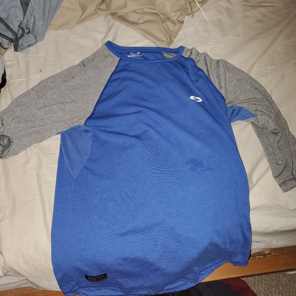 Oakley 3/4 sleeve tee